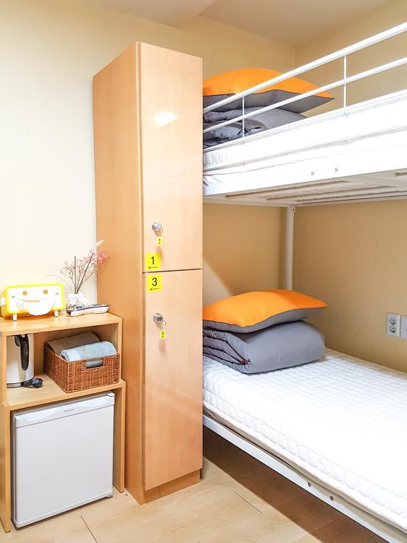 Gilbert Guesthouse โซล ภายนอก รูปภาพ