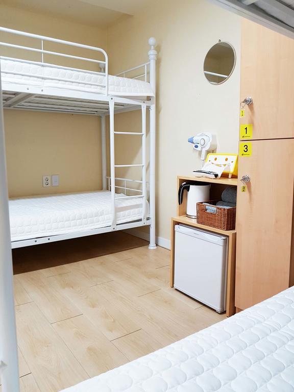 Gilbert Guesthouse โซล ภายนอก รูปภาพ