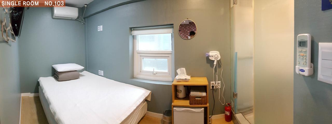 Gilbert Guesthouse โซล ภายนอก รูปภาพ