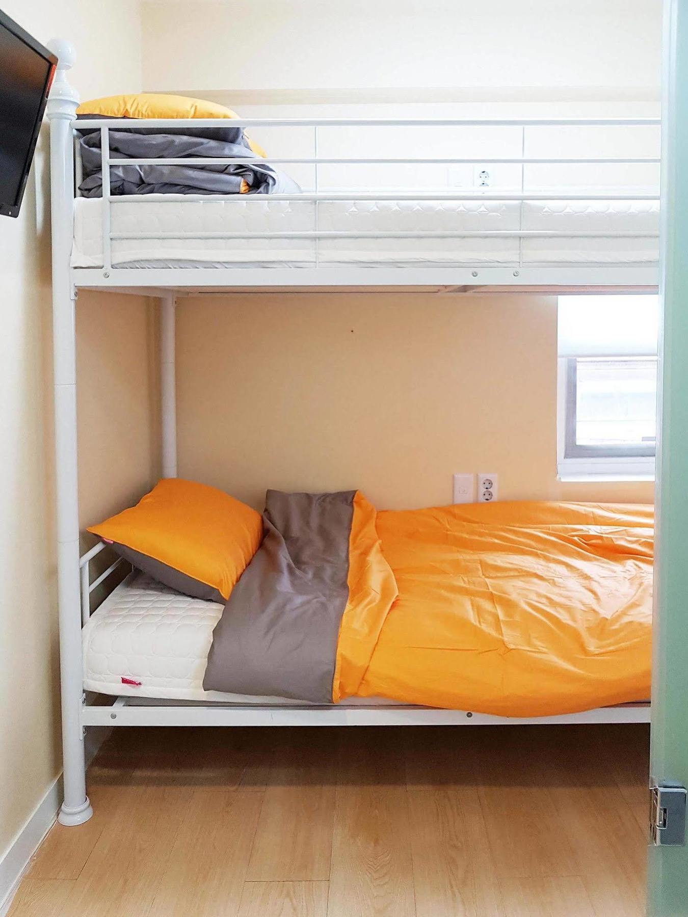 Gilbert Guesthouse โซล ภายนอก รูปภาพ